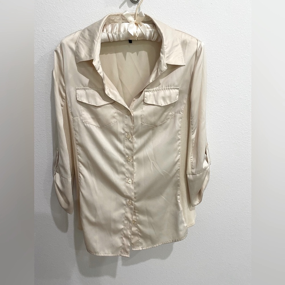 Daisy Fuentes Women’s Silky Cream Button Down Blouse w/Notched Collar, Small